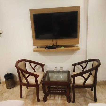 Adb Rooms Hotel Indo Continental ニューデリー エクステリア 写真