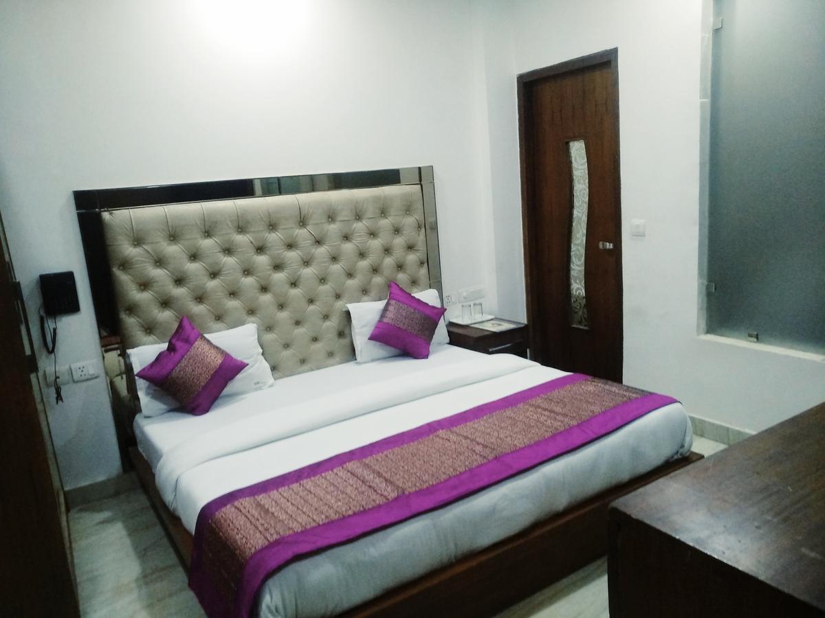 Adb Rooms Hotel Indo Continental ニューデリー エクステリア 写真
