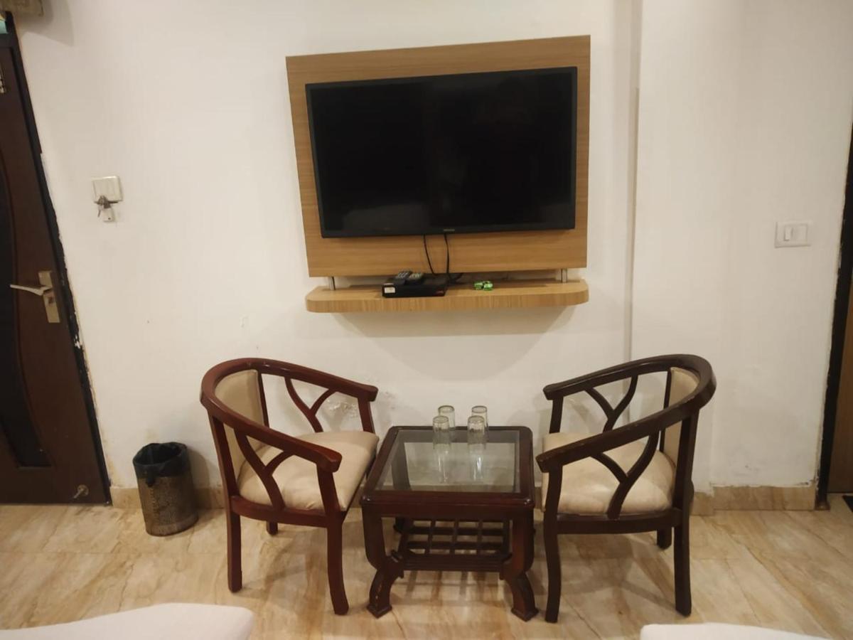 Adb Rooms Hotel Indo Continental ニューデリー エクステリア 写真