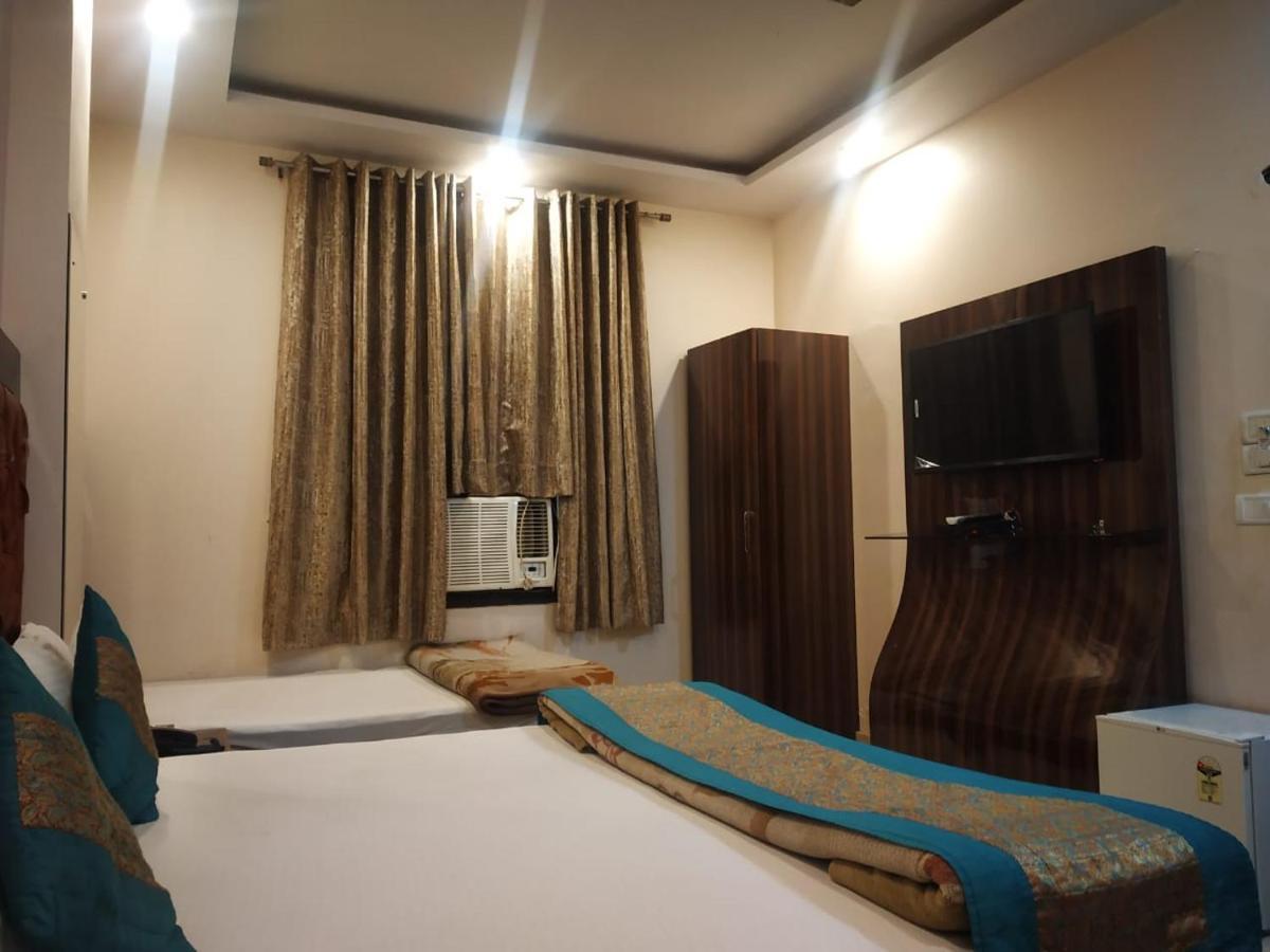Adb Rooms Hotel Indo Continental ニューデリー エクステリア 写真