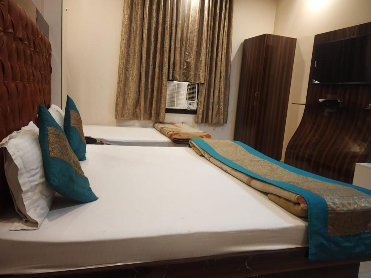 Adb Rooms Hotel Indo Continental ニューデリー エクステリア 写真