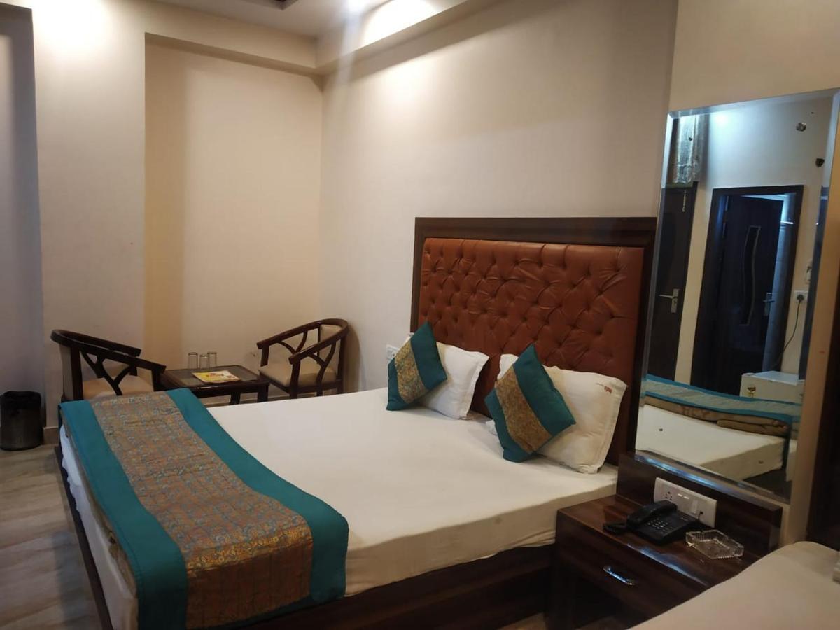 Adb Rooms Hotel Indo Continental ニューデリー エクステリア 写真