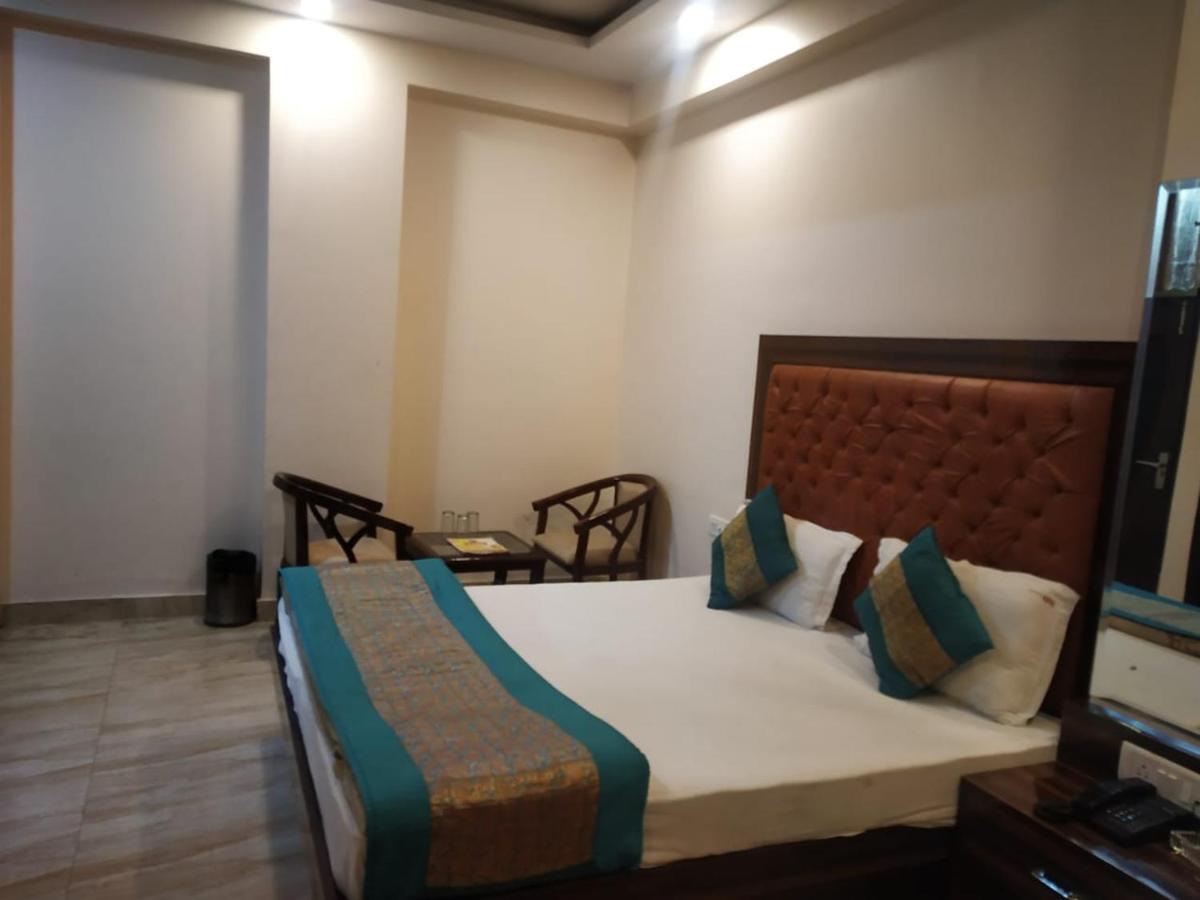Adb Rooms Hotel Indo Continental ニューデリー エクステリア 写真
